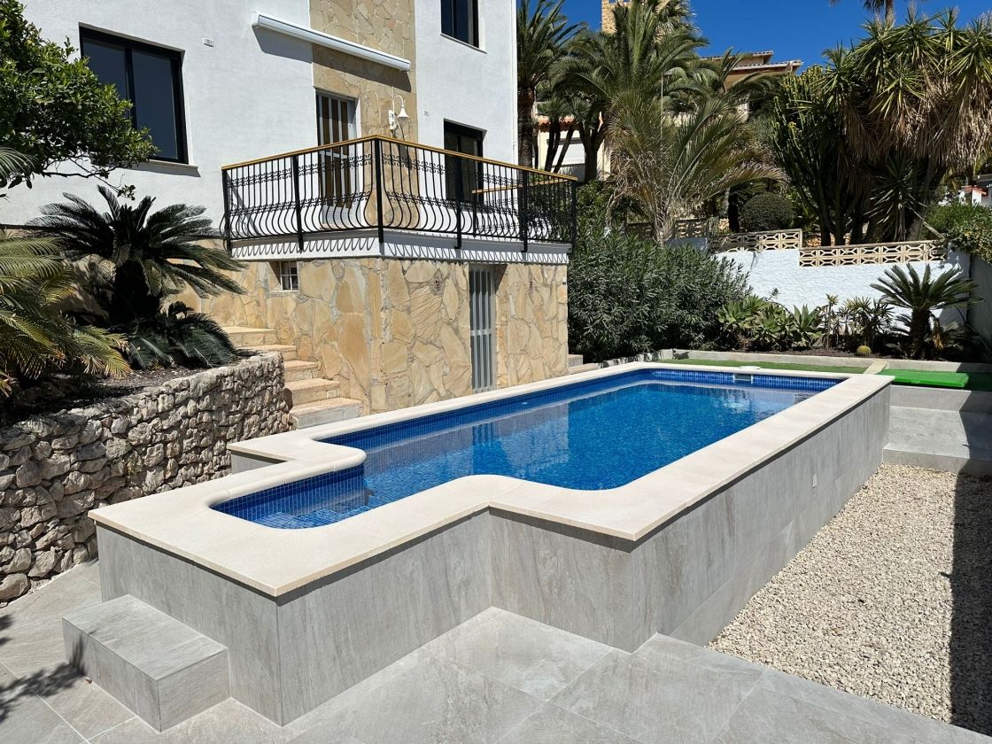 Spektakuläre freistehende Villa zum Verkauf in La Nucia